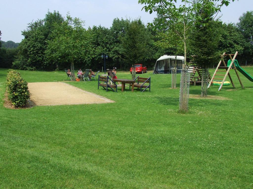 Holiday Home Ossa Basecamp Sint Odiliënberg Pokój zdjęcie